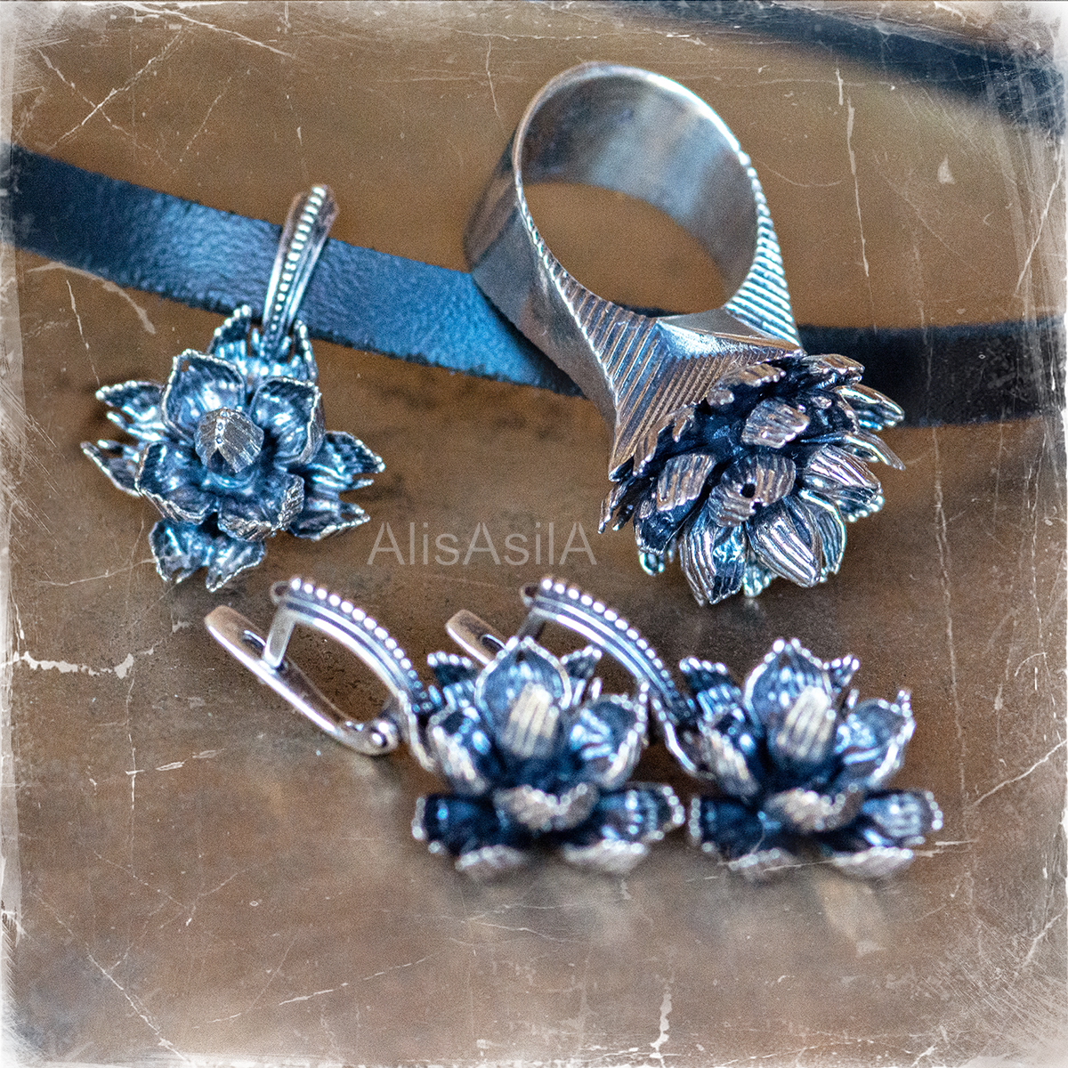 This content is the image: Prosperity; the set of jewelry “Lotus of Unity” collection, stunning lotus by Alisa Skvortsova;