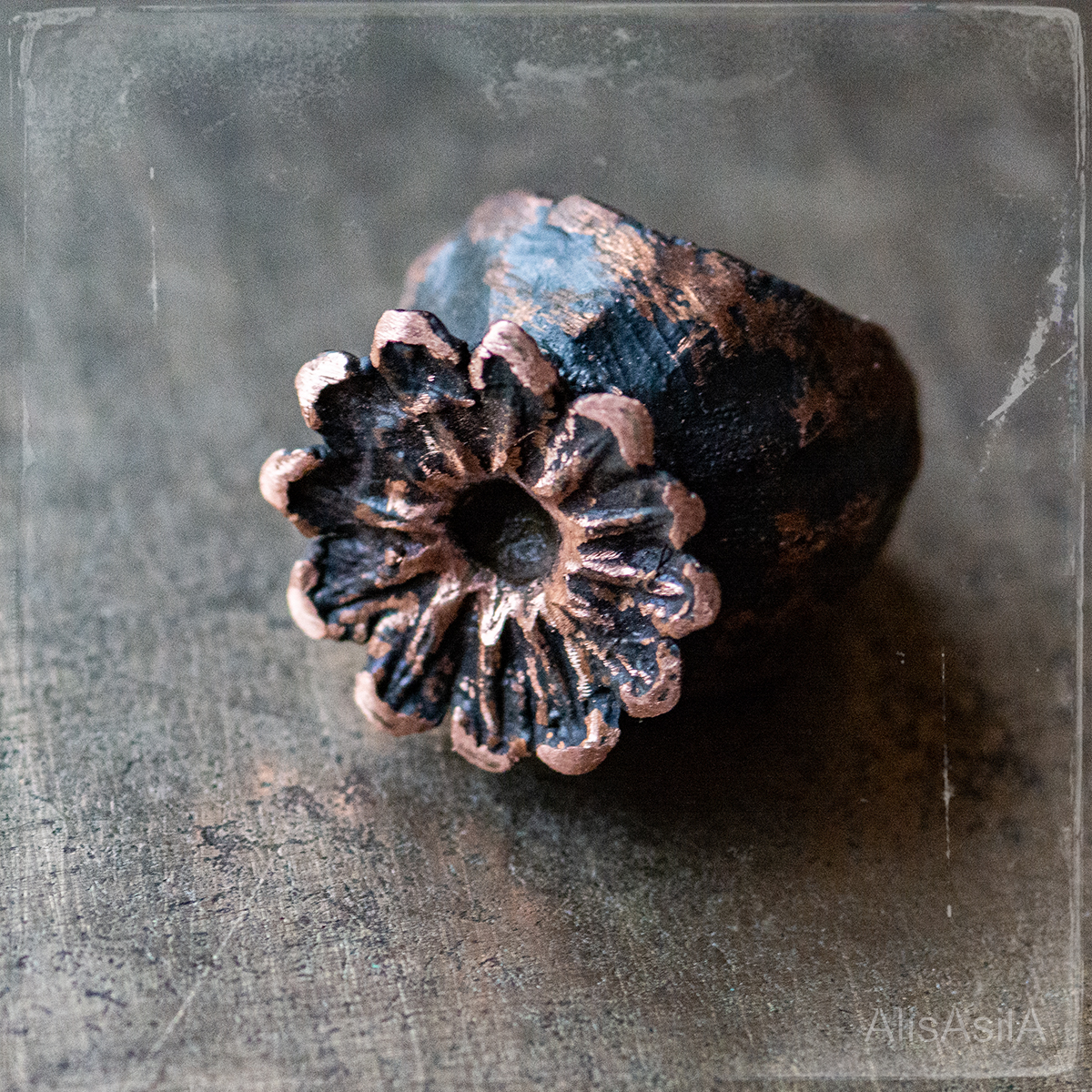 This content is the image: poppy jewelry; "Flower” poppies